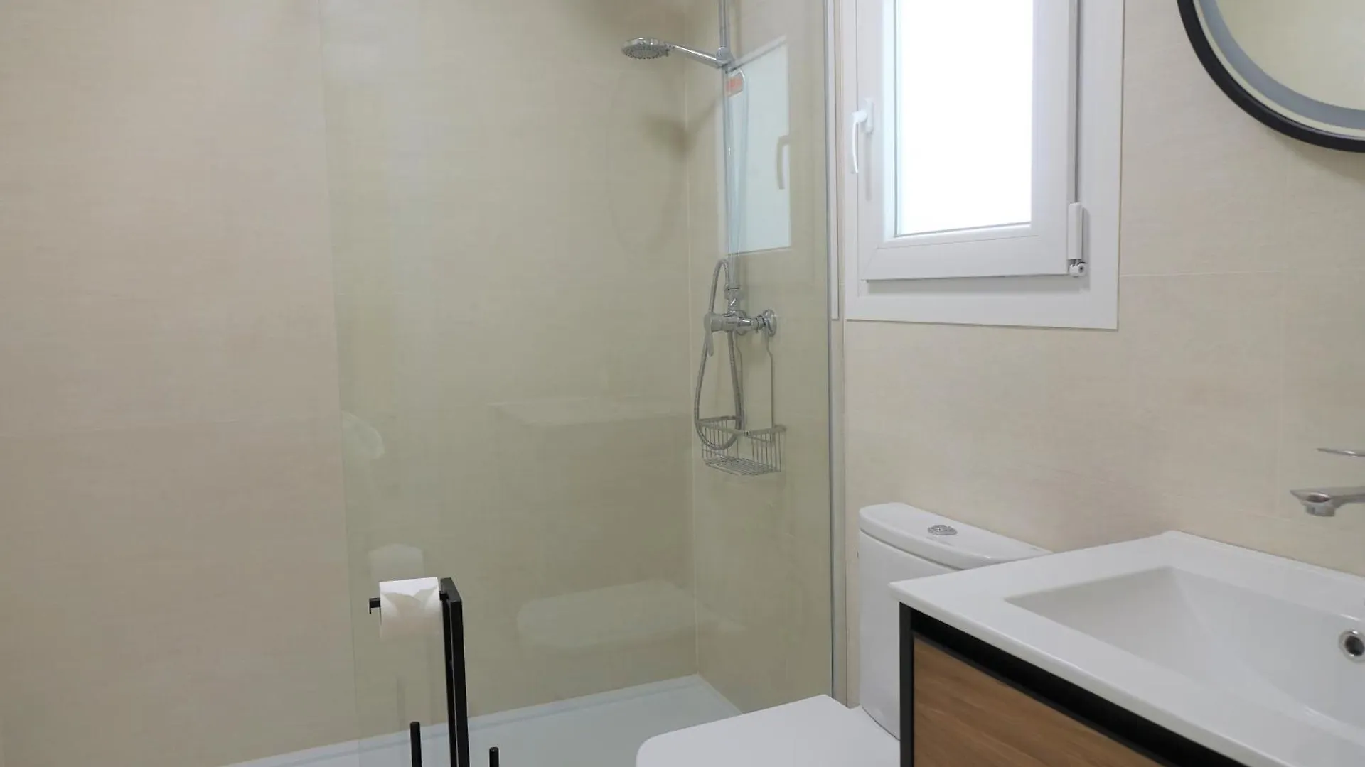דירות מיחאס Residencia La Fuente